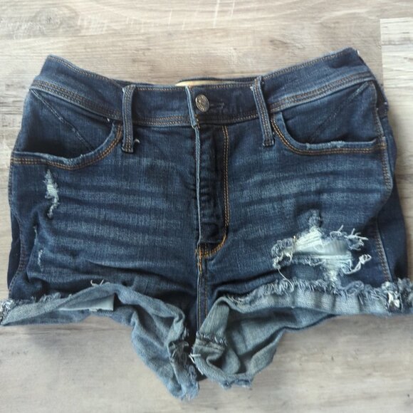 Hollister High Rise Short-Short Jean Shorts - Picture 4 of 5